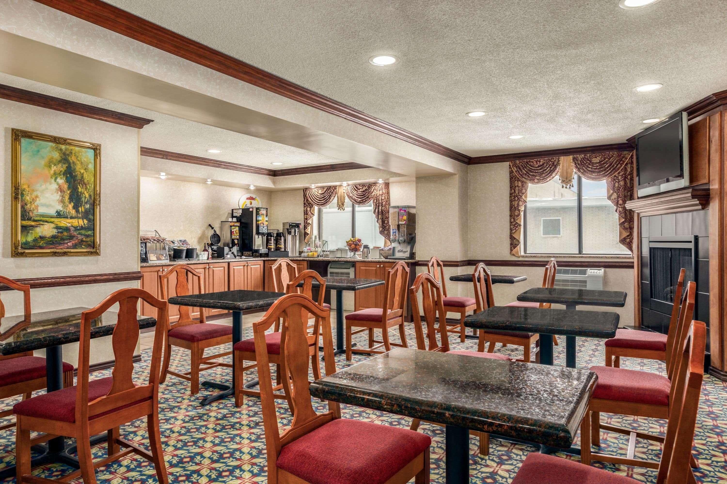 Clawson Comfort Inn Detroit - Troy מראה חיצוני תמונה